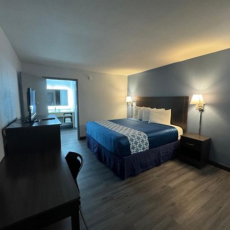 Travelodge By Wyndham Gainesville Eksteriør billede