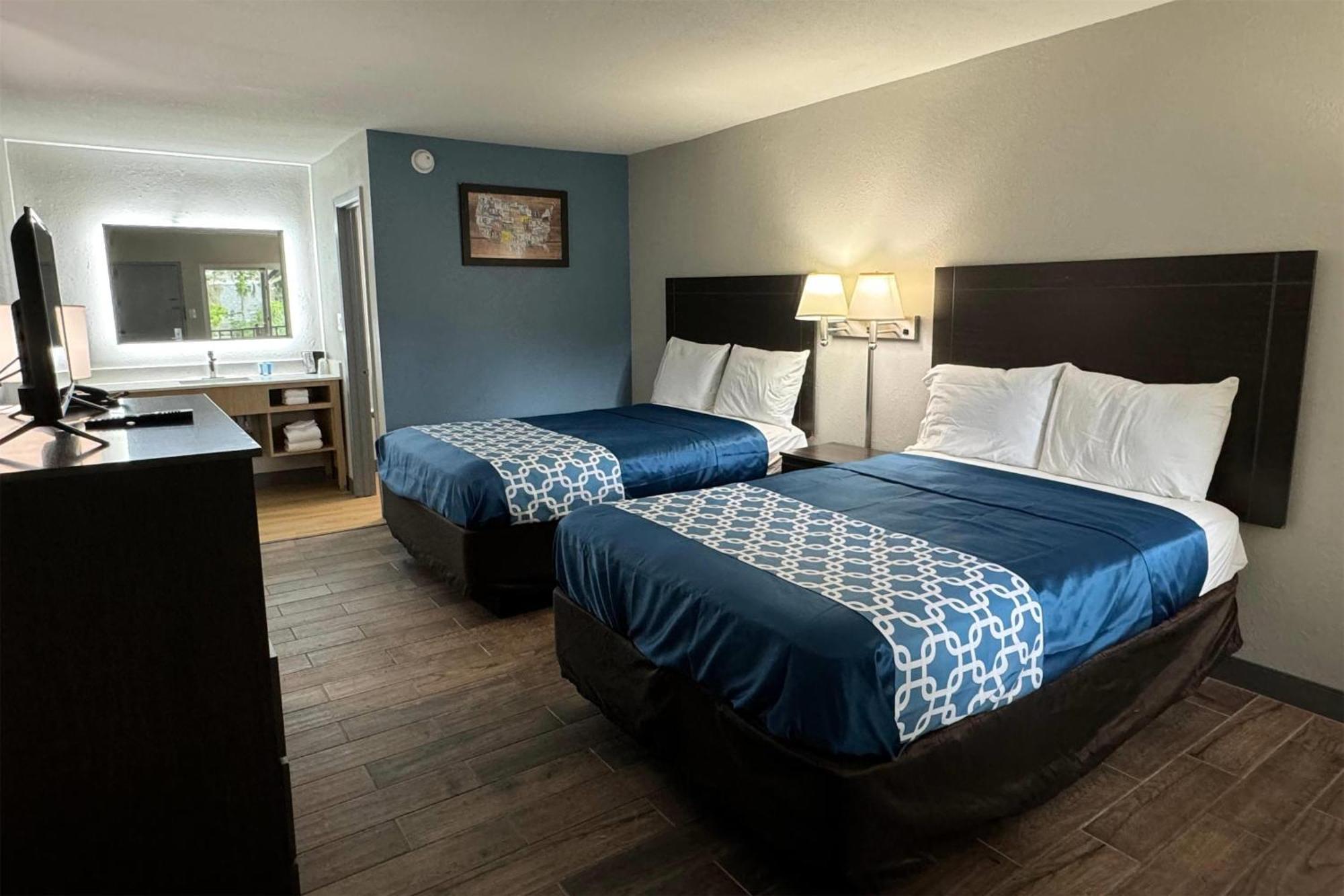 Travelodge By Wyndham Gainesville Eksteriør billede